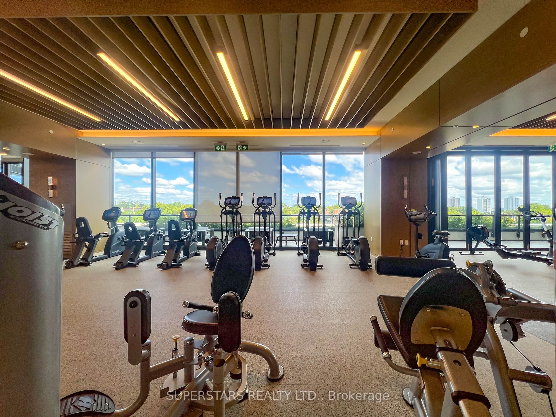 585 Bloor St E, #3120