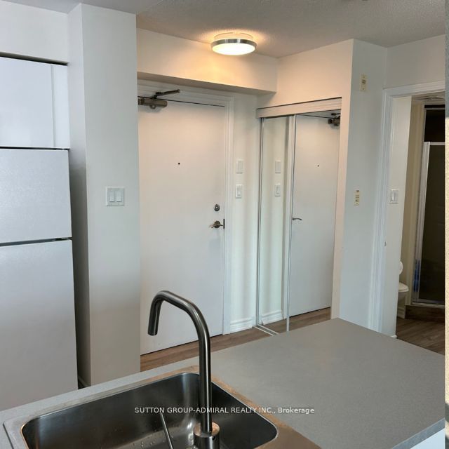 920 Sheppard Ave W, #605