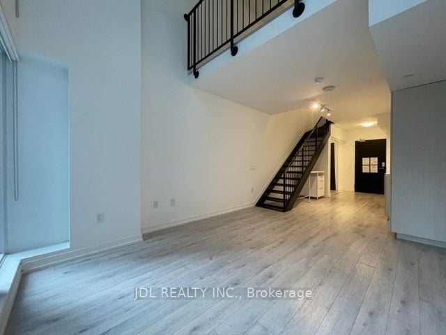 77 Shuter St, #530