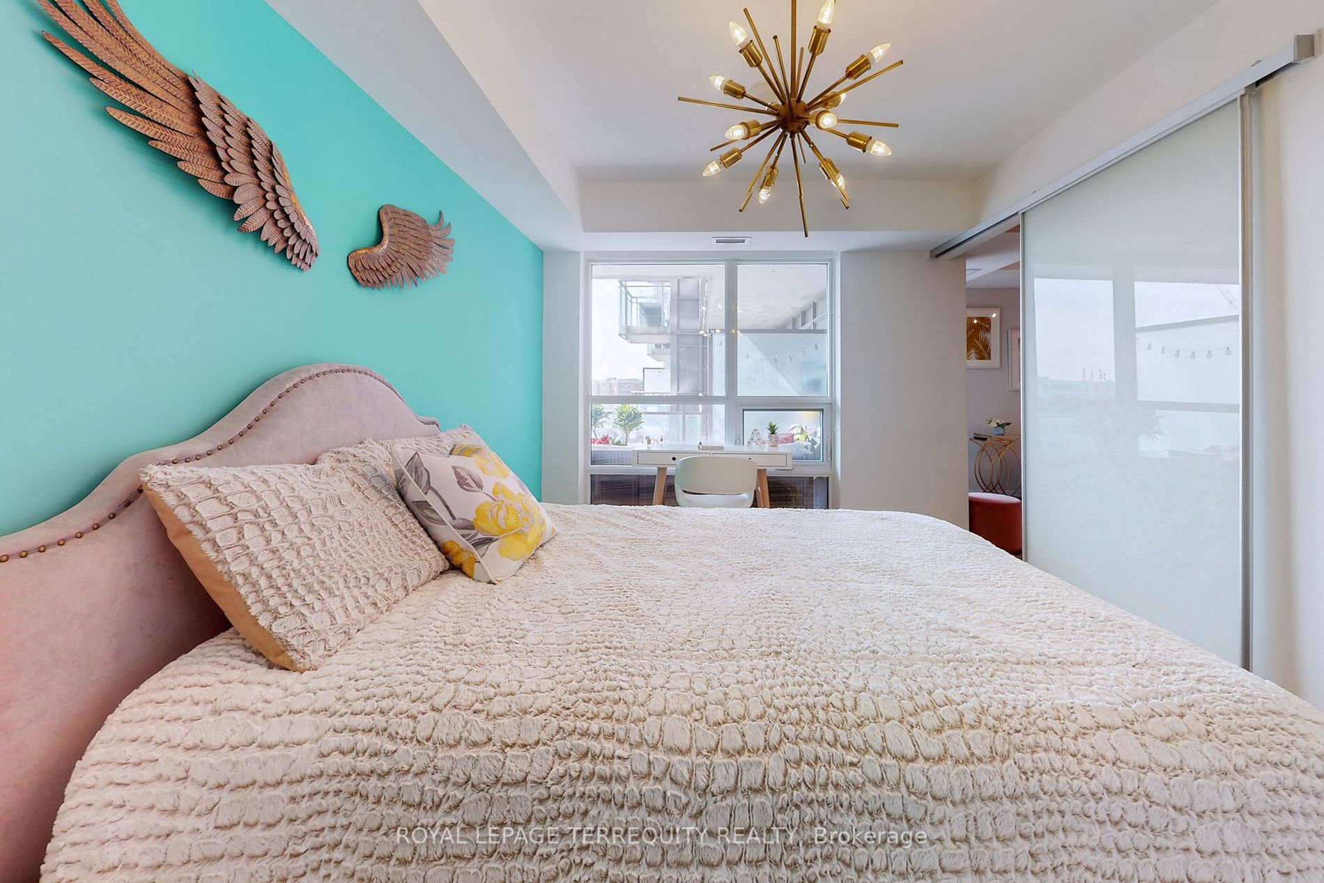 38 Joe Shuster Way, #710
