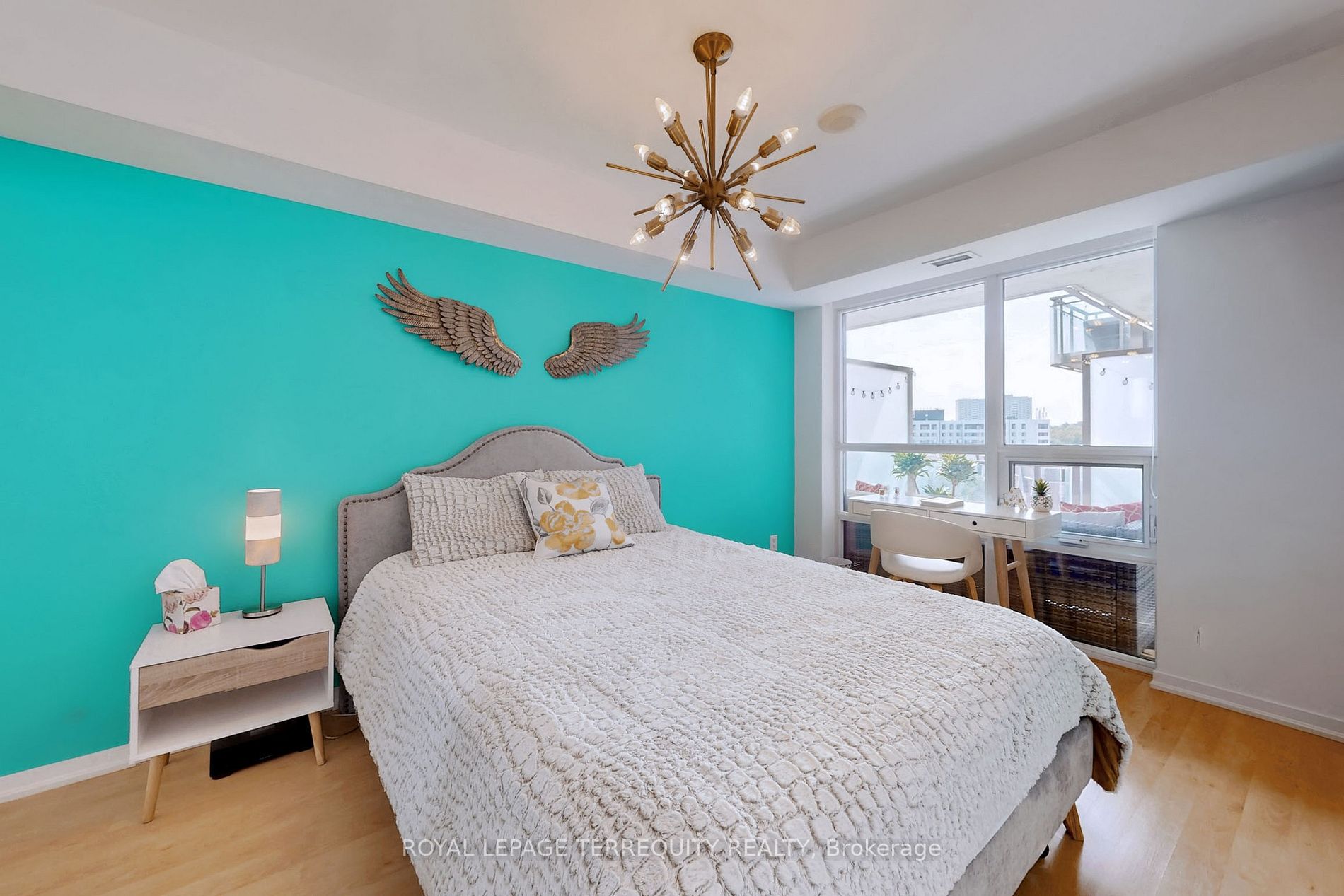 38 Joe Shuster Way, #710