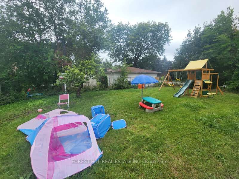 473 Hounslow Ave