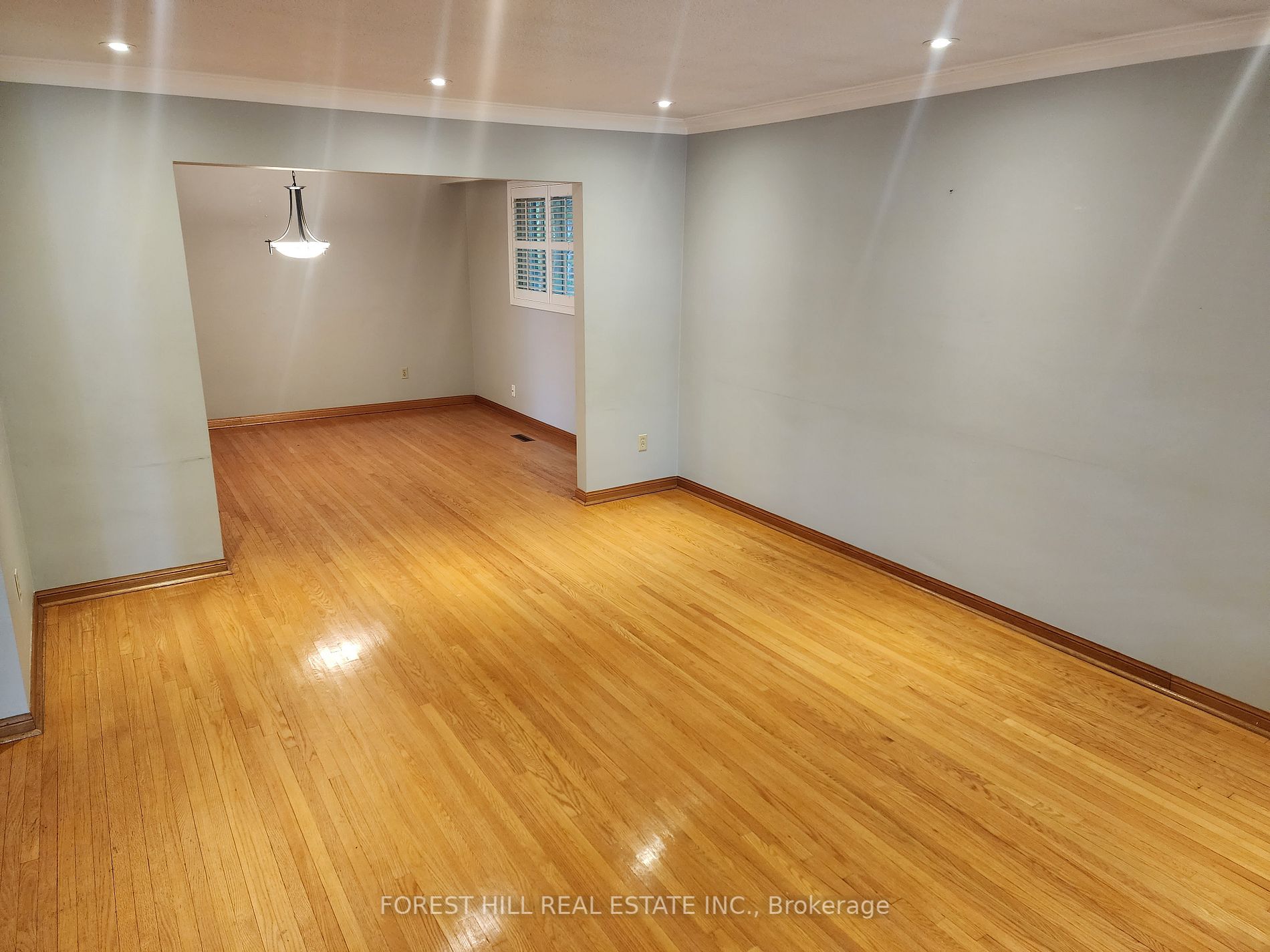 473 Hounslow Ave