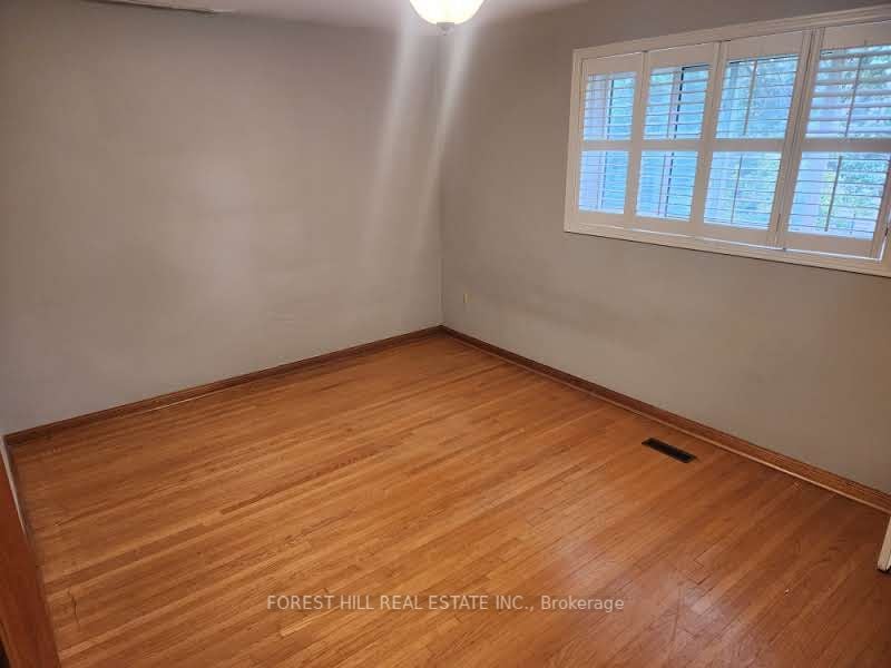 473 Hounslow Ave