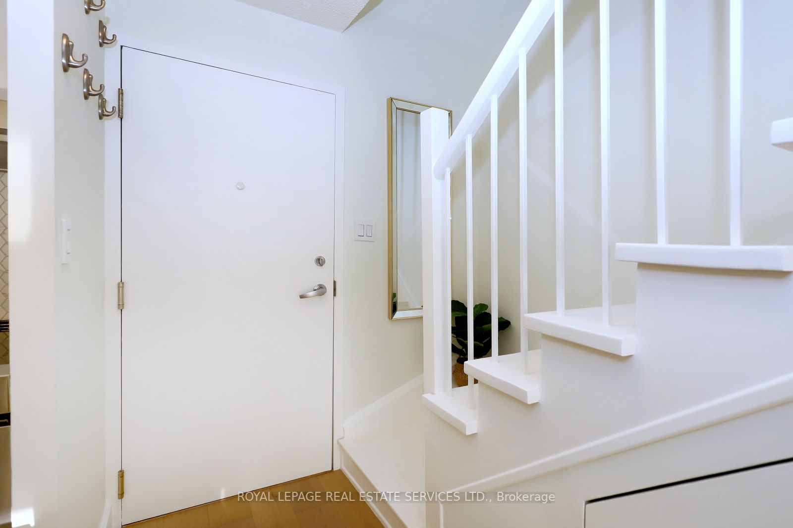 119 Merton St, #205