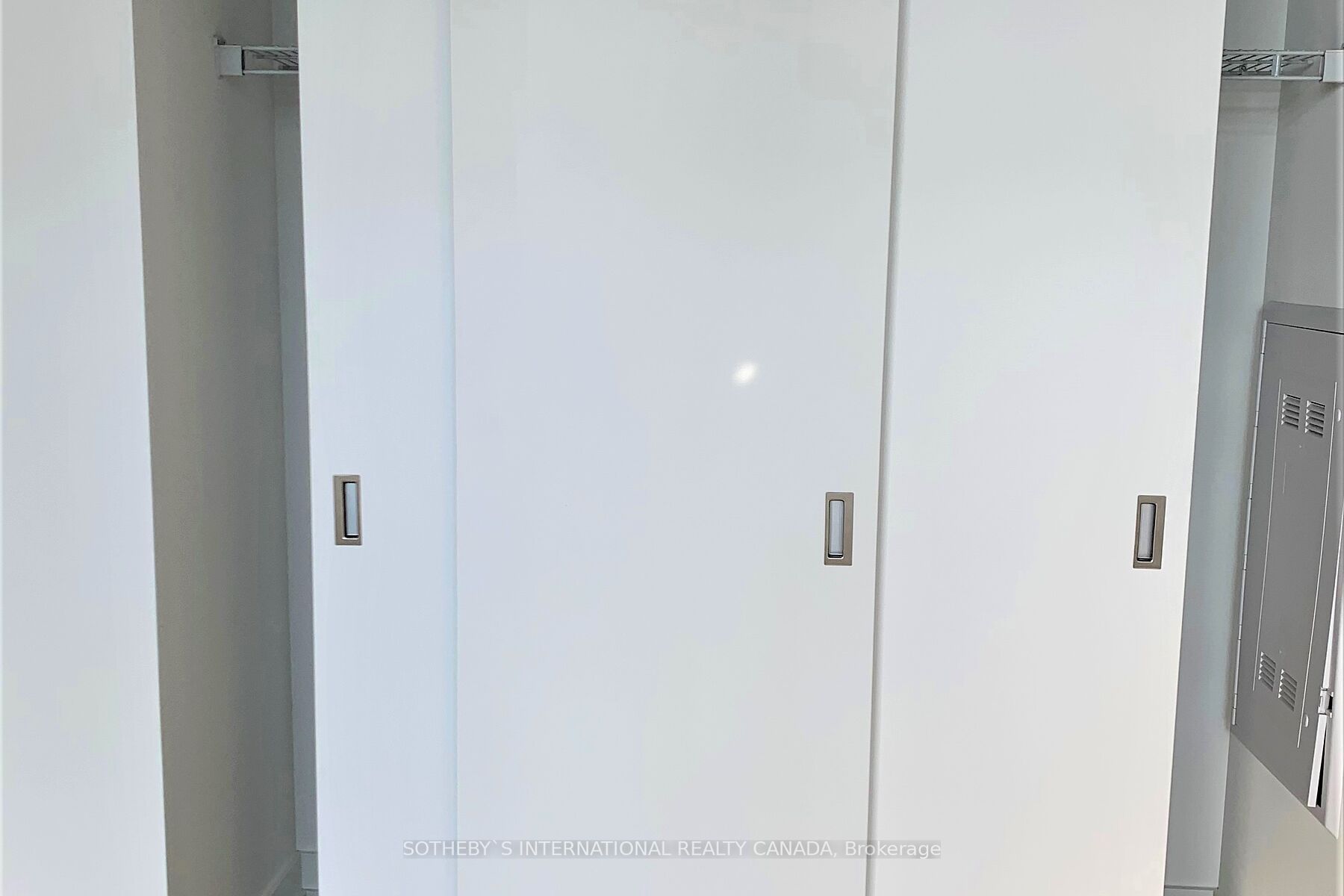 55 Ontario St, #905