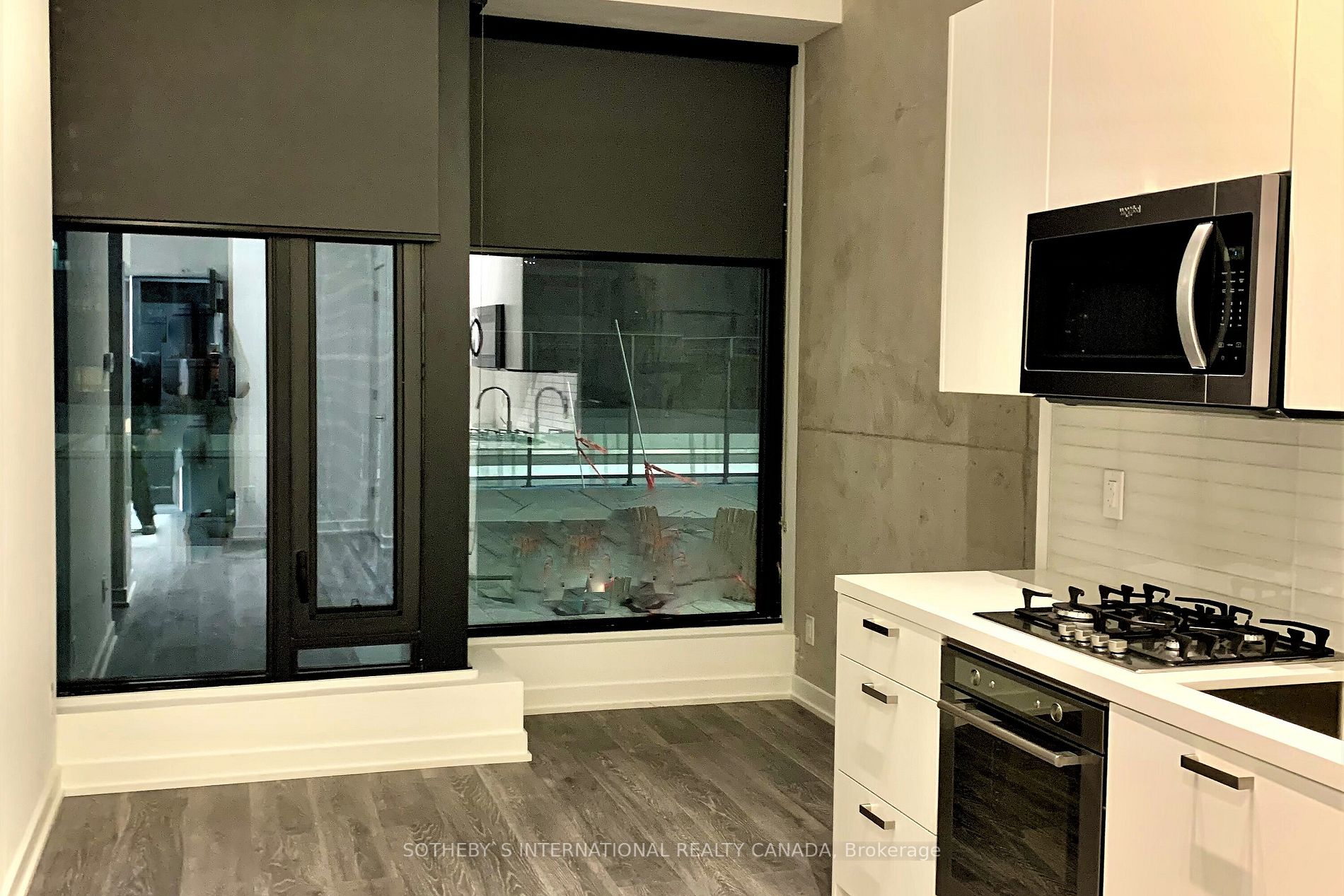 55 Ontario St, #905