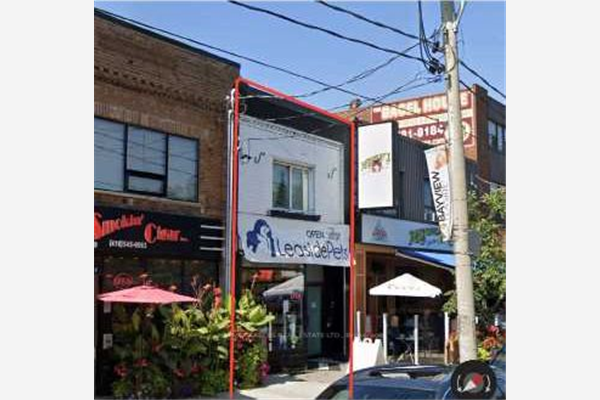 1542 Bayview Ave, Toronto