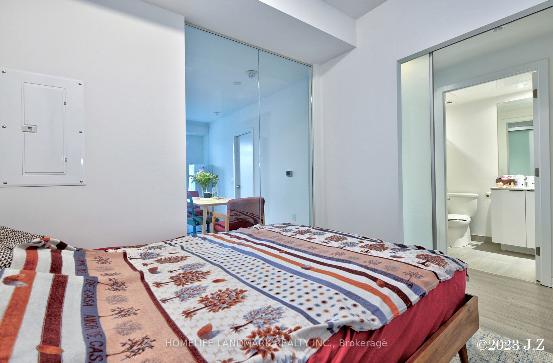 50 Power St, #929