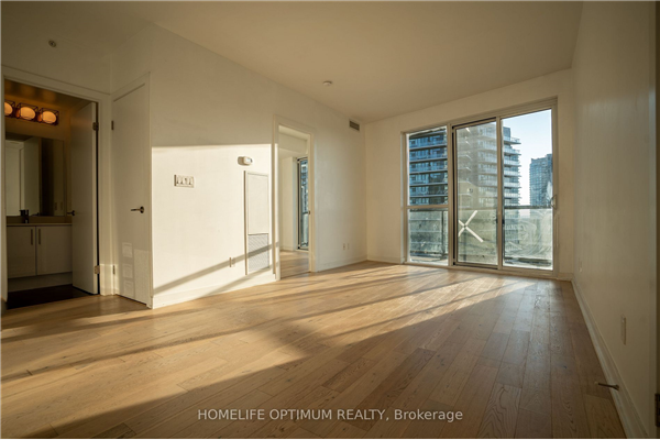 20 Bruyeres Mews, Toronto