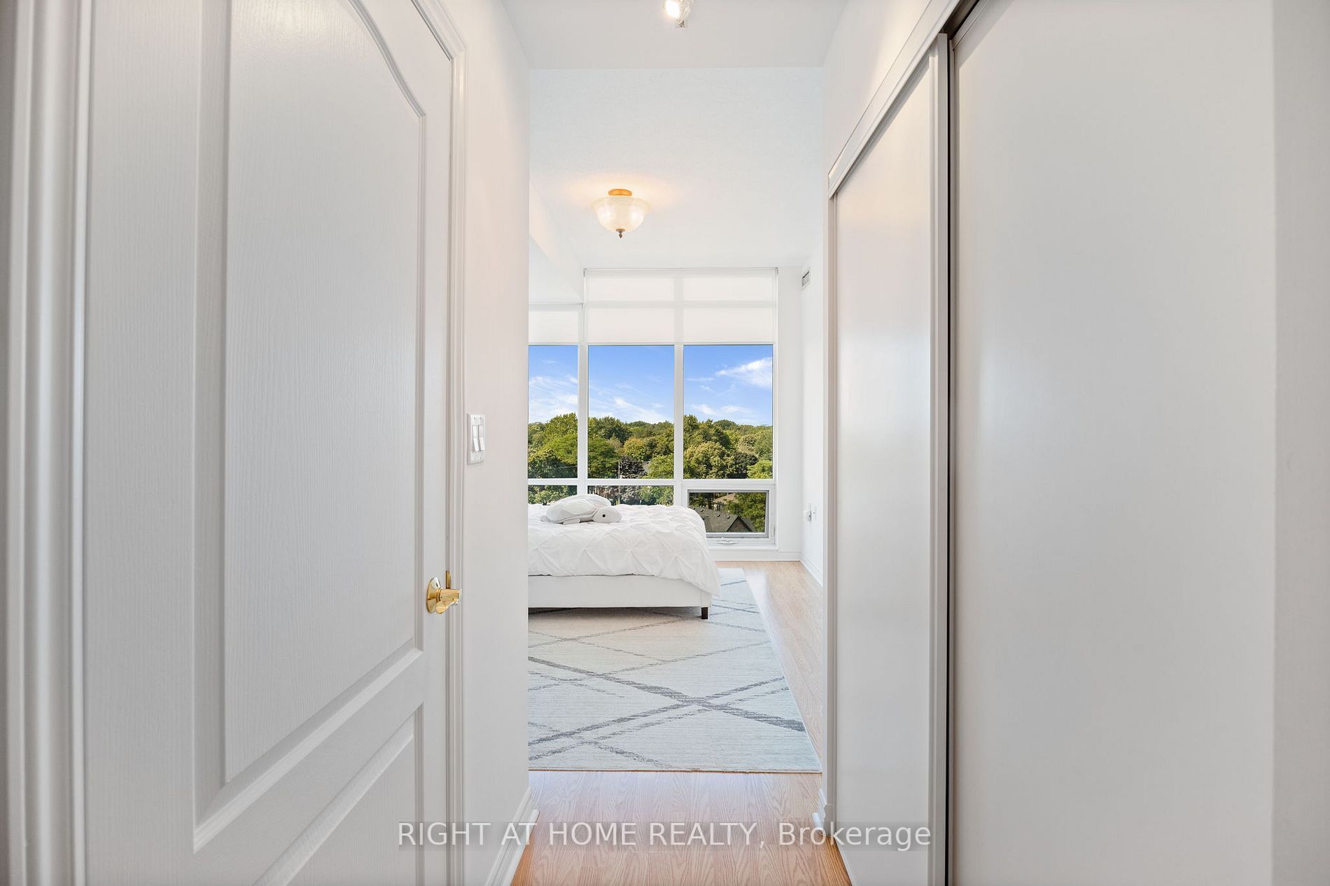 3840 Bathurst St, #809
