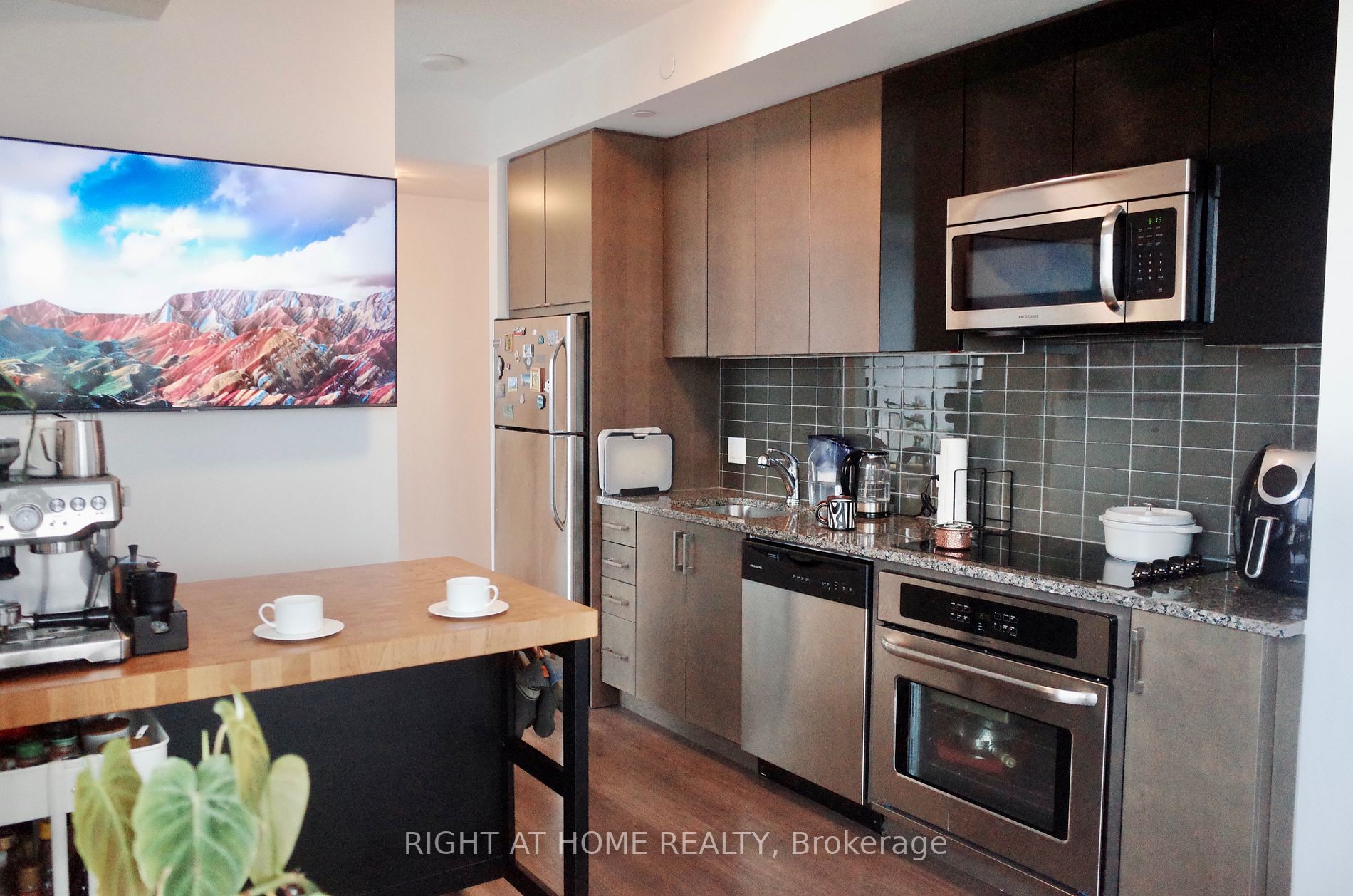 98 Lillian St, #2315