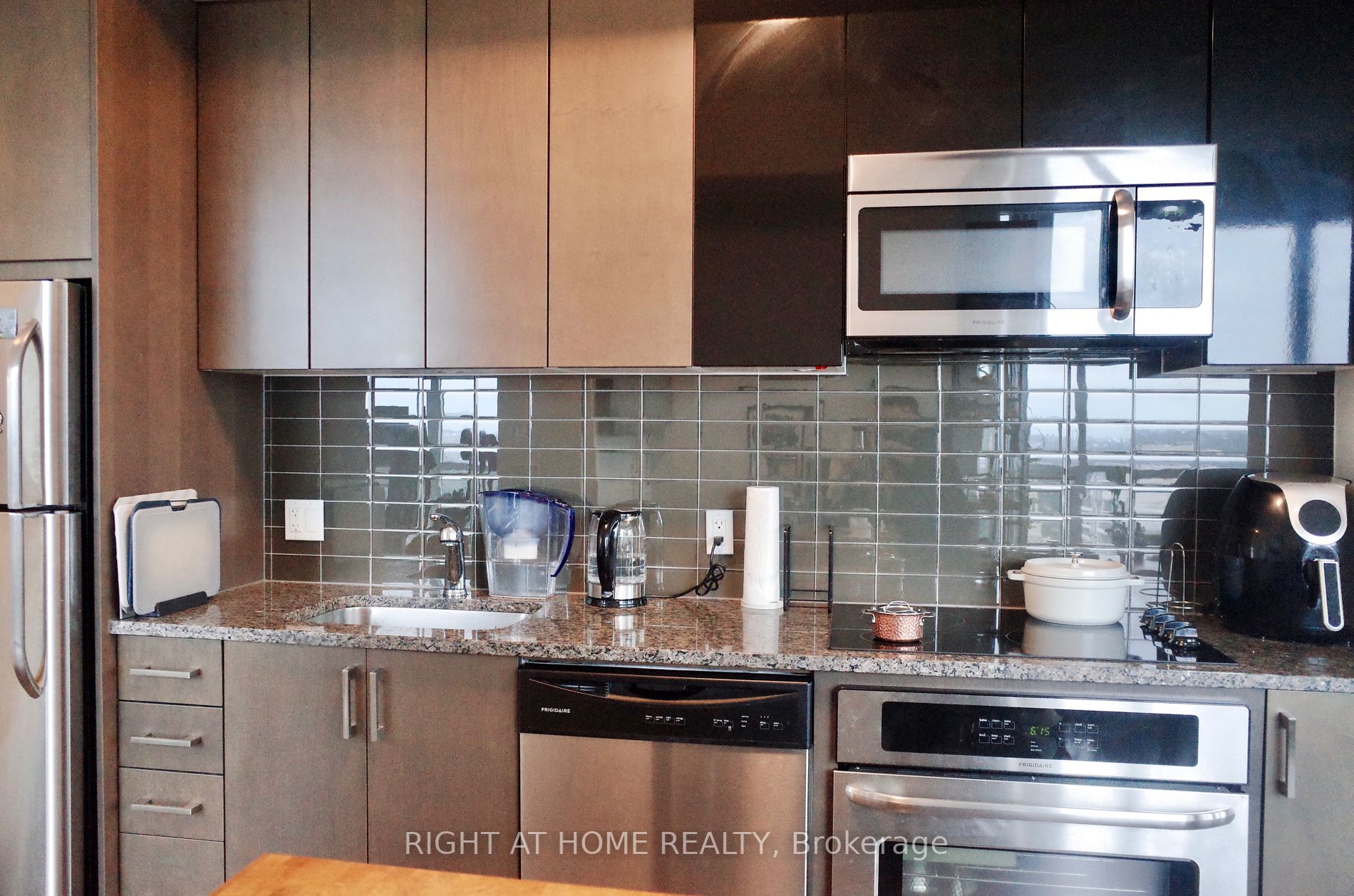 98 Lillian St, #2315