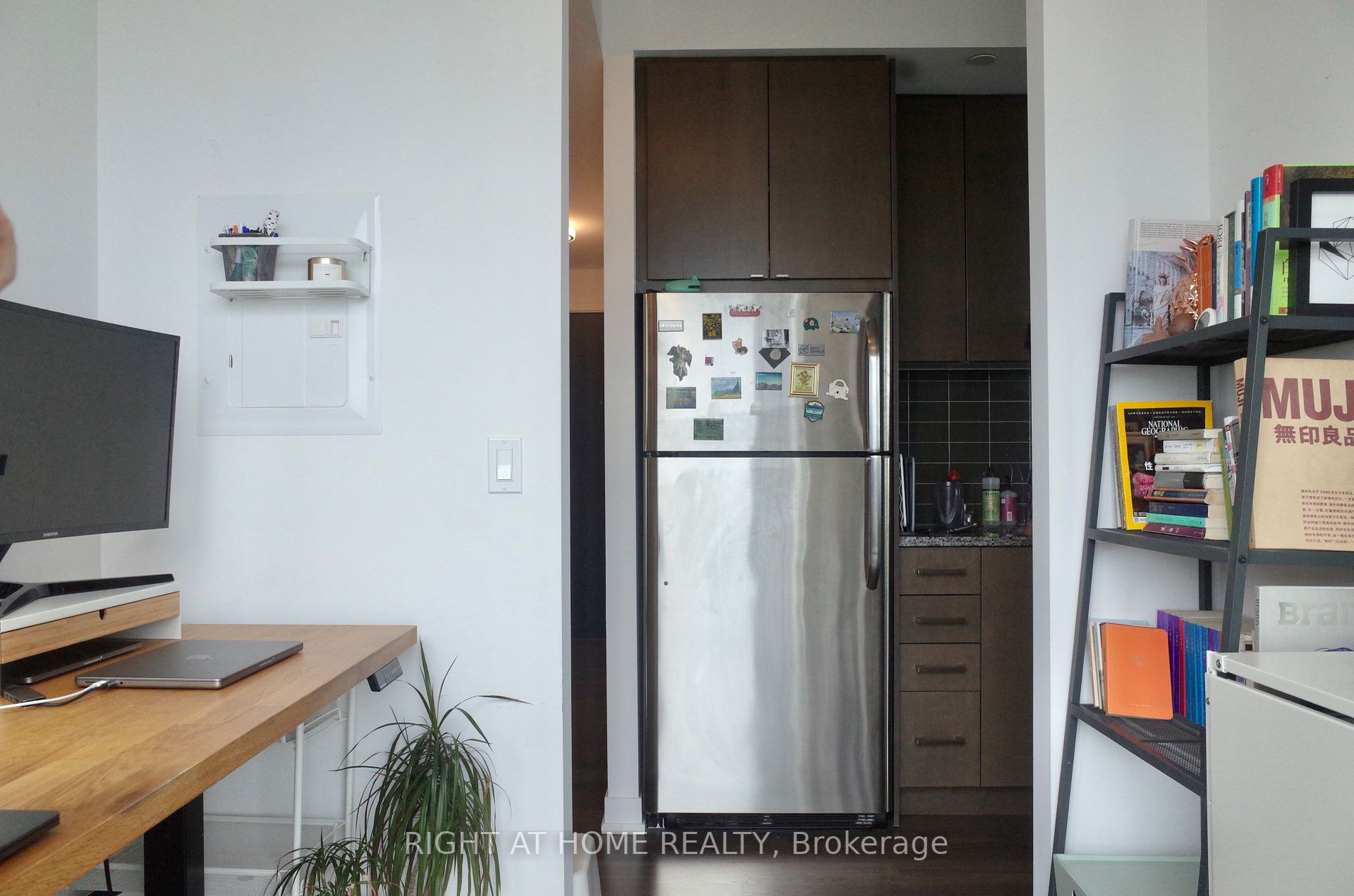 98 Lillian St, #2315