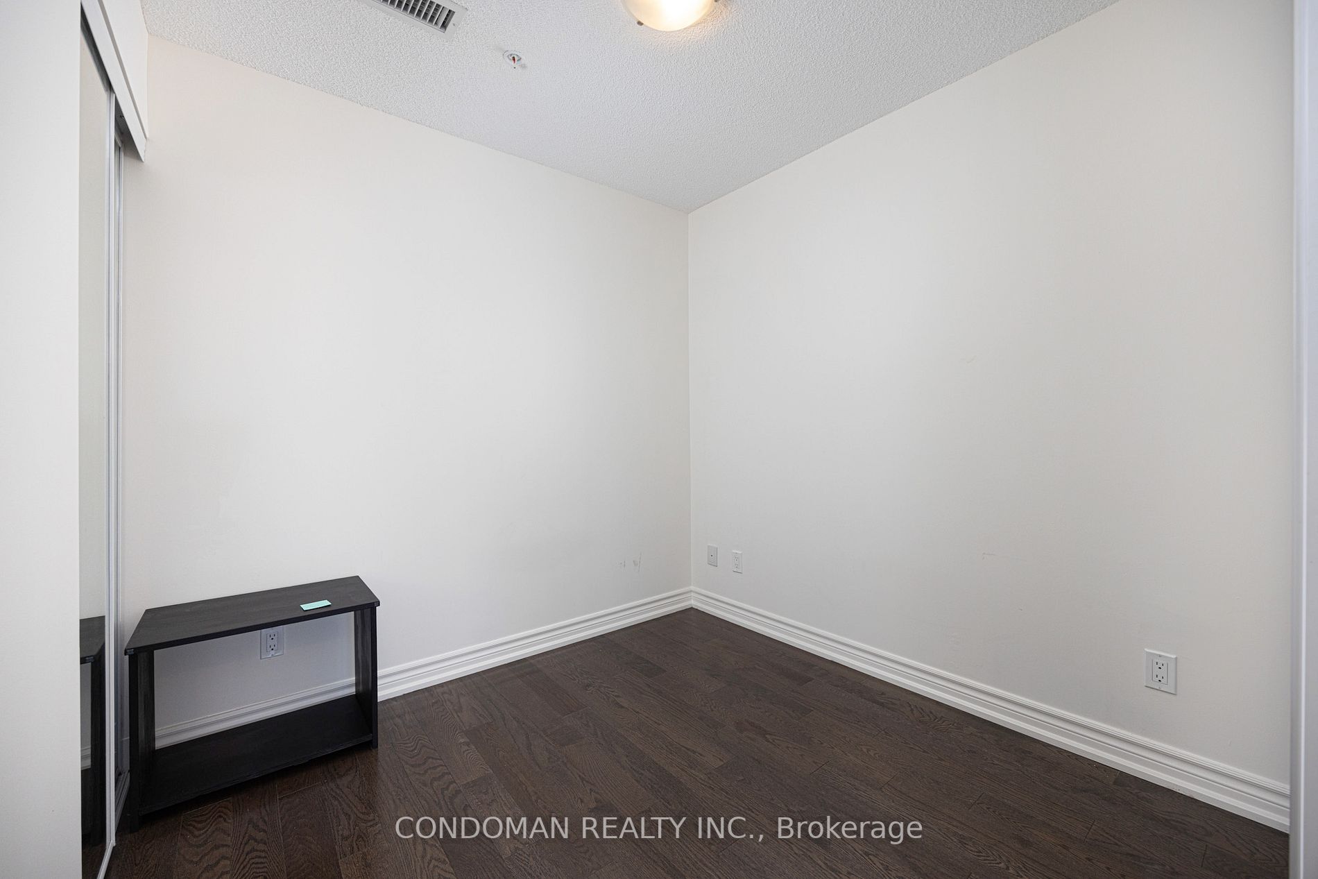23 Glebe Road W, #515