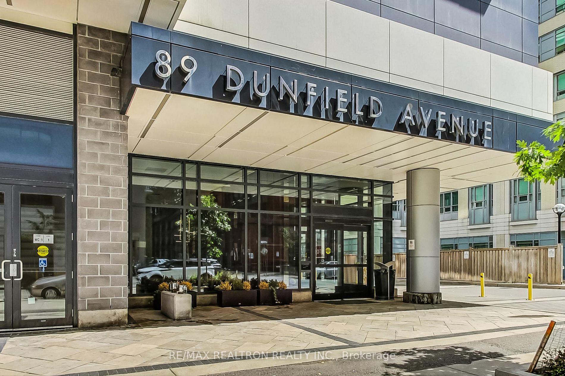 89 Dunfield Ave, #635