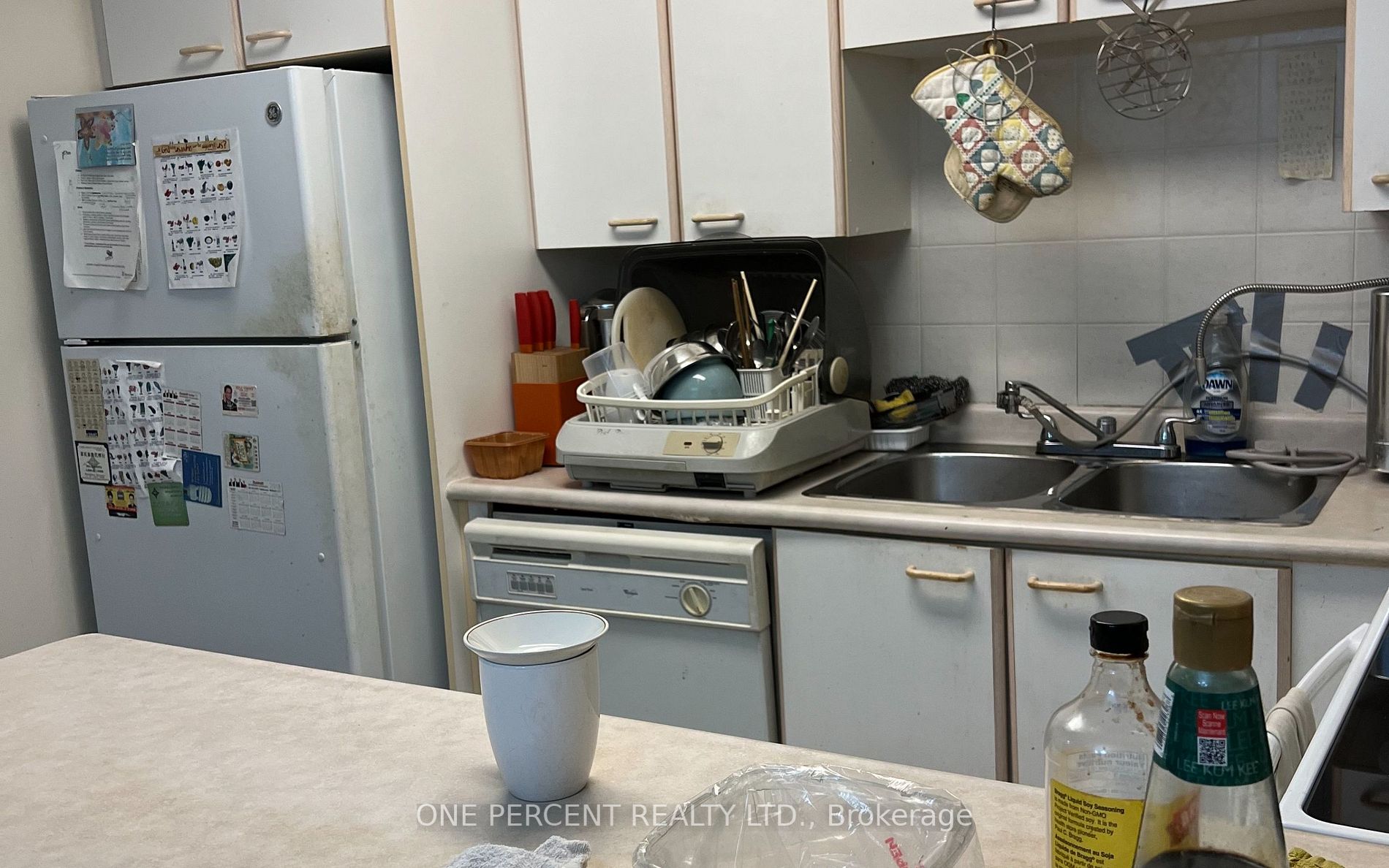 260 Doris Avenue, #811
