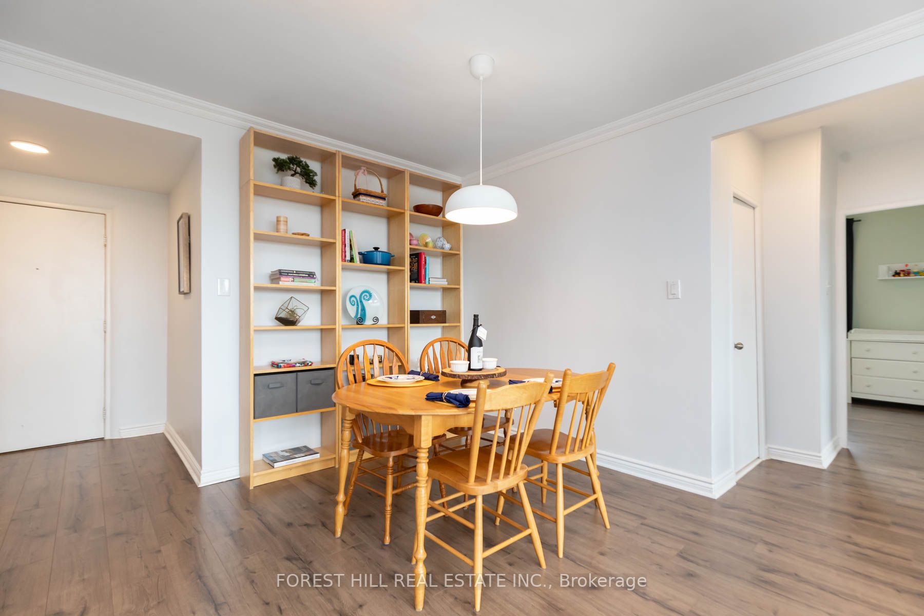 2 Ridelle Ave, #503