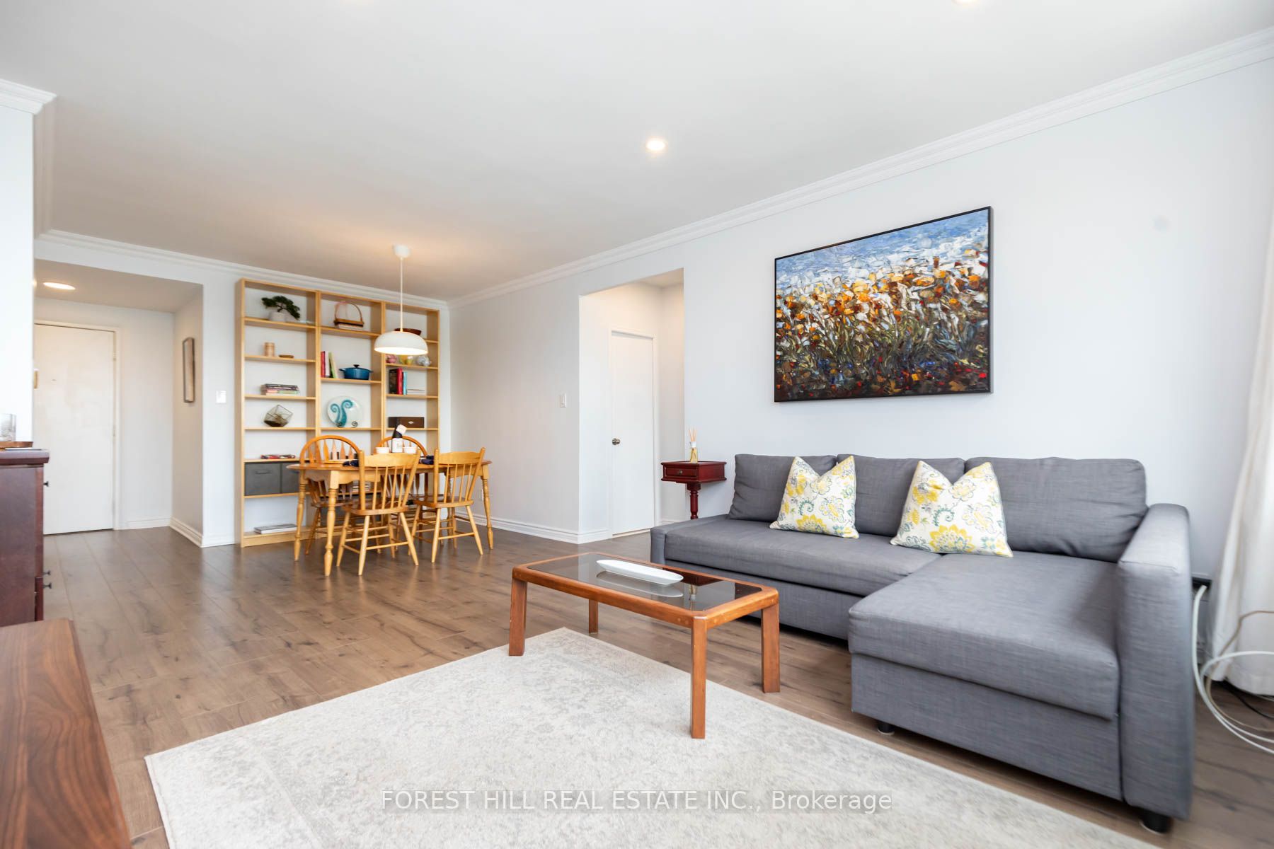 2 Ridelle Ave, #503