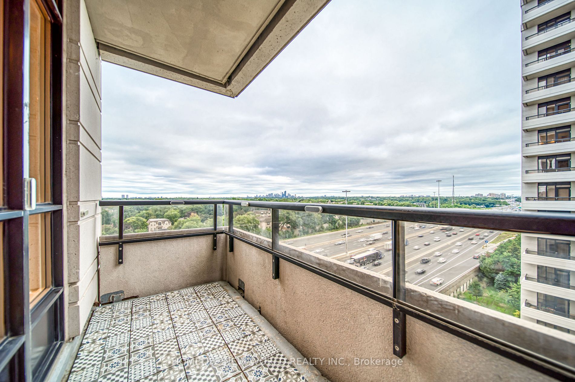 Listing C6780954 - Large Photo # 37