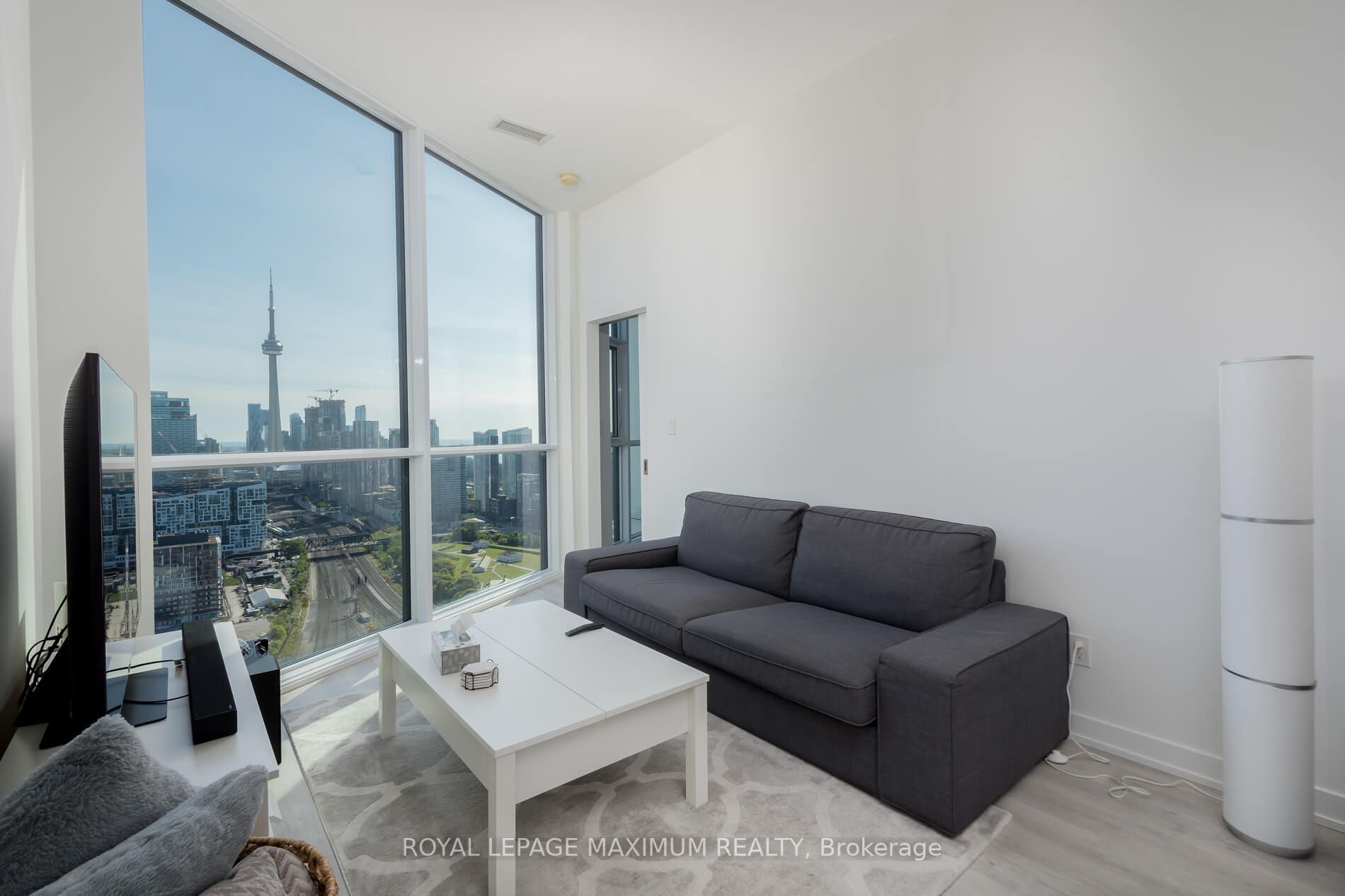 50 Ordnance St, #3507