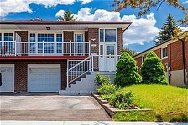 983 Old Cummer Ave, Toronto