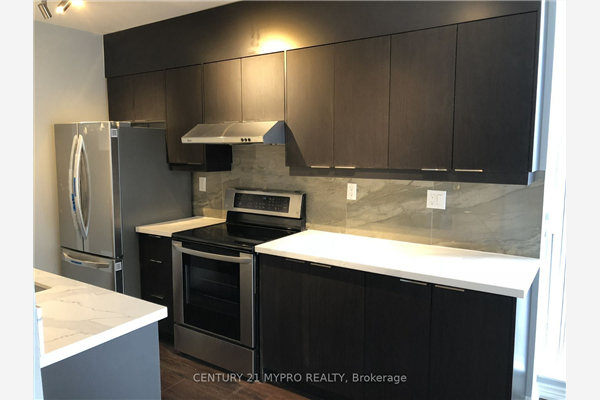 736 Bay St, Toronto