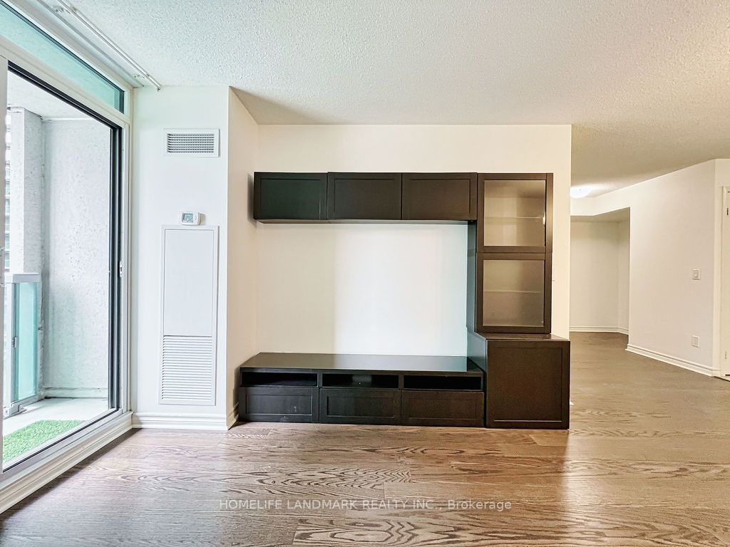25 Lower Simcoe St, #1219