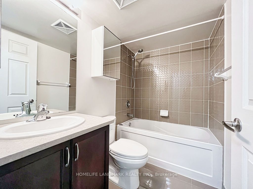 25 Lower Simcoe St, #1219