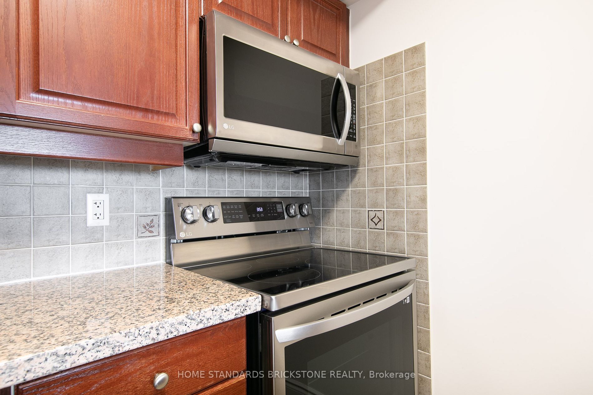 10 Northtown Way, #713