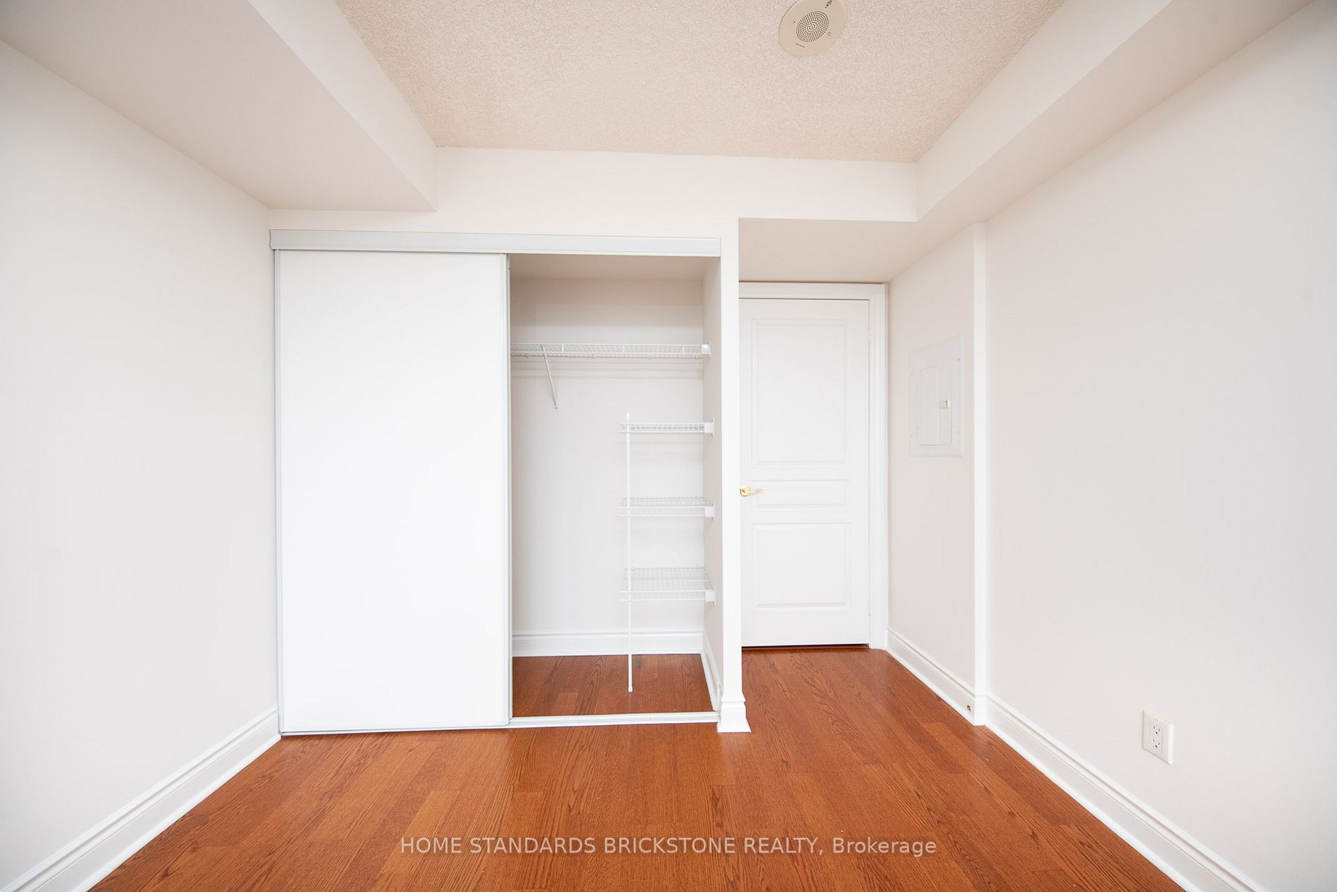 10 Northtown Way, #713