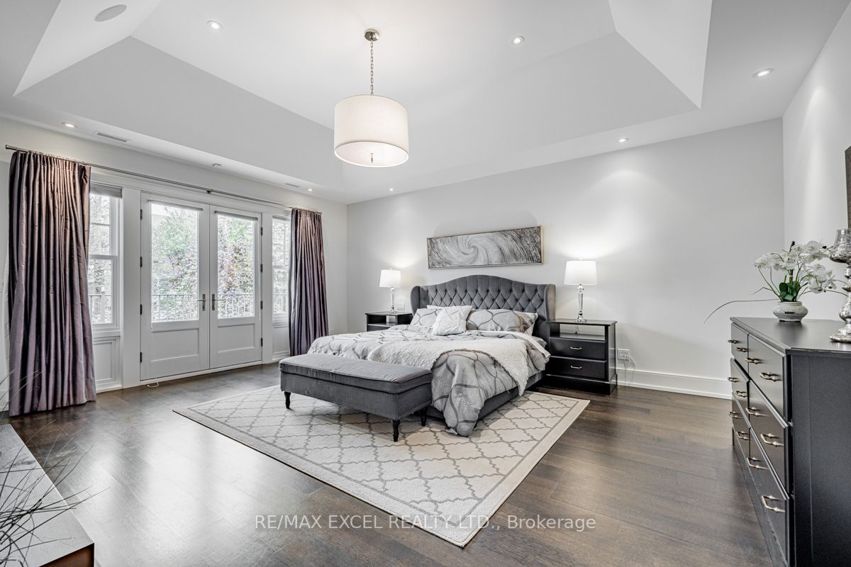 24 Forest Ridge Dr
