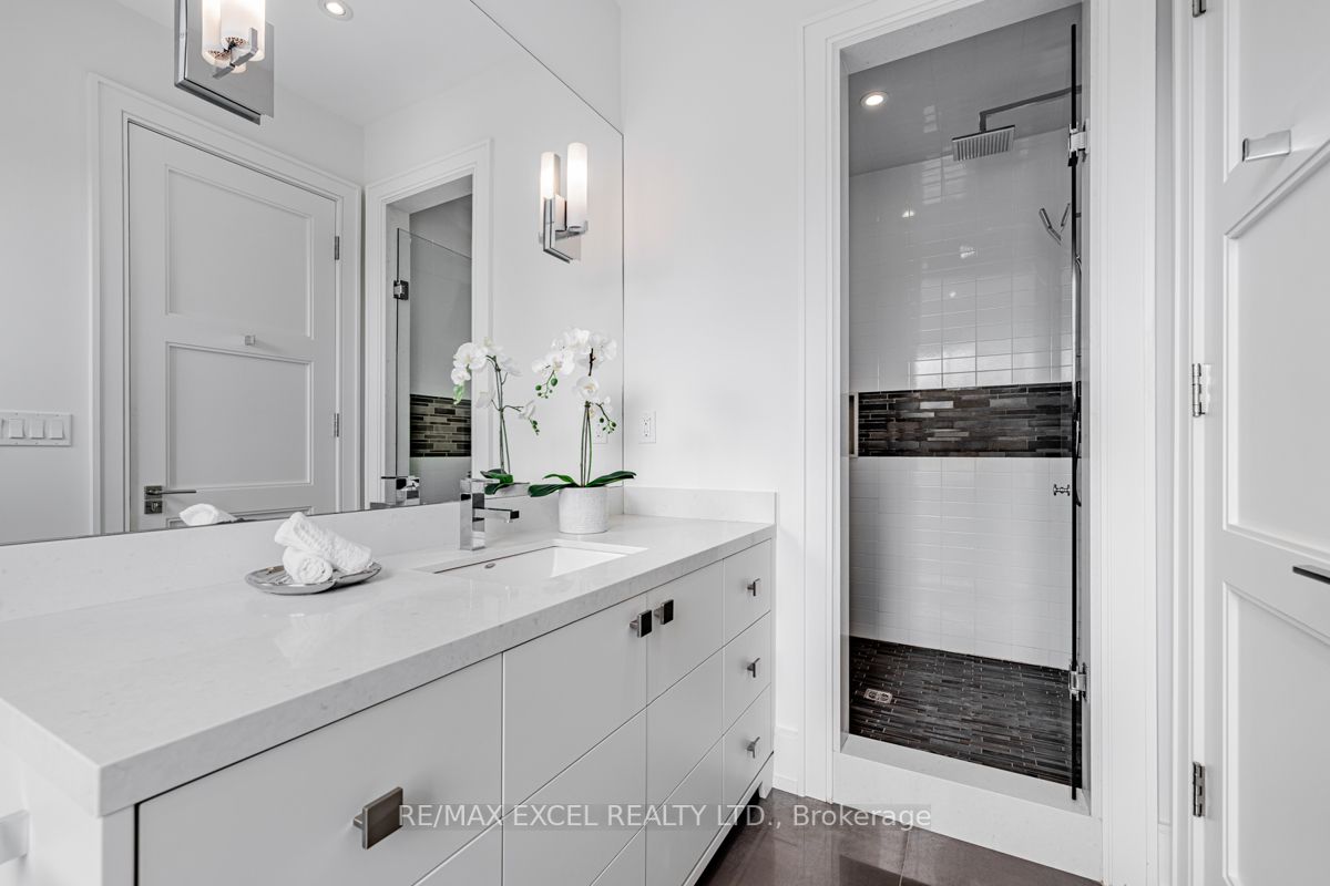 24 Forest Ridge Dr