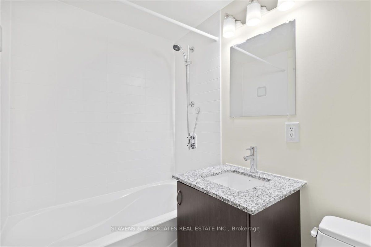 2603 Bathurst St, #601