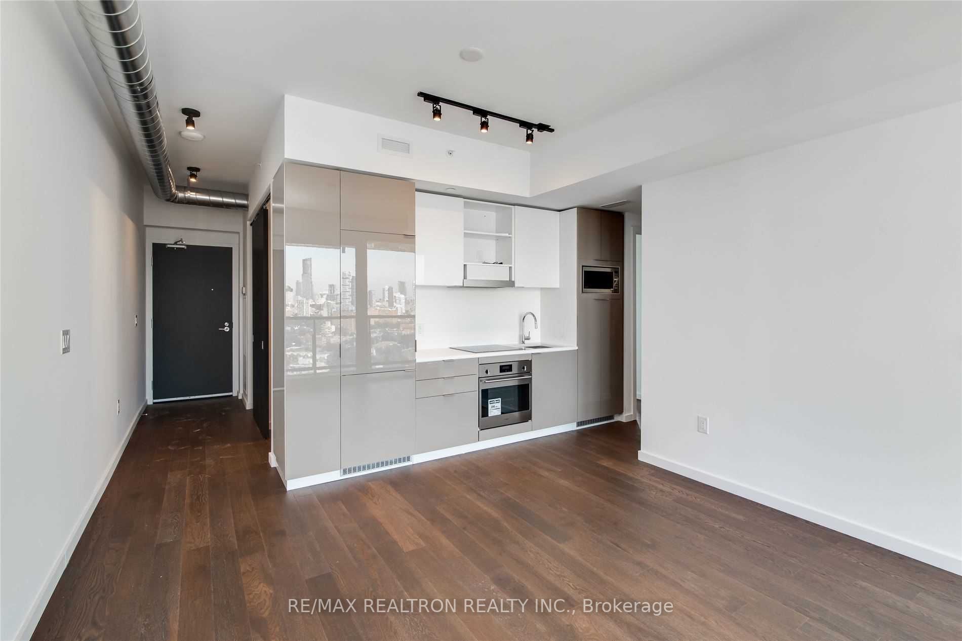170 Bayview Ave, #2302