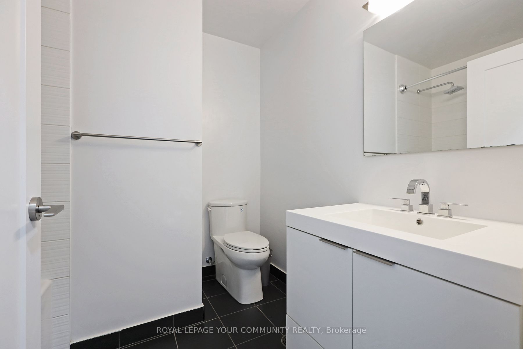 318 Richmond St W, #1212