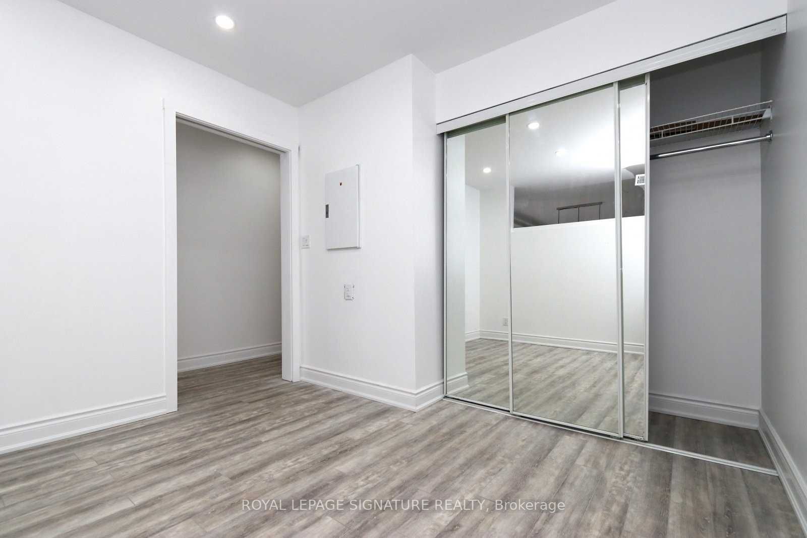 766 King St W, #205