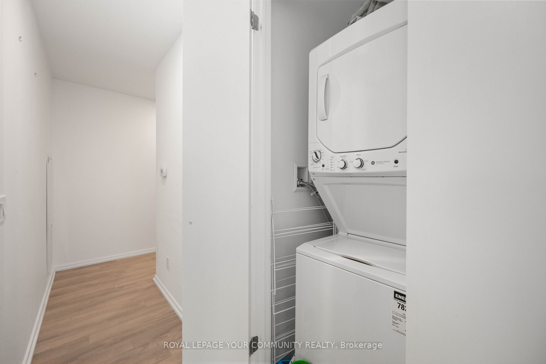 197 Yonge St, #3209