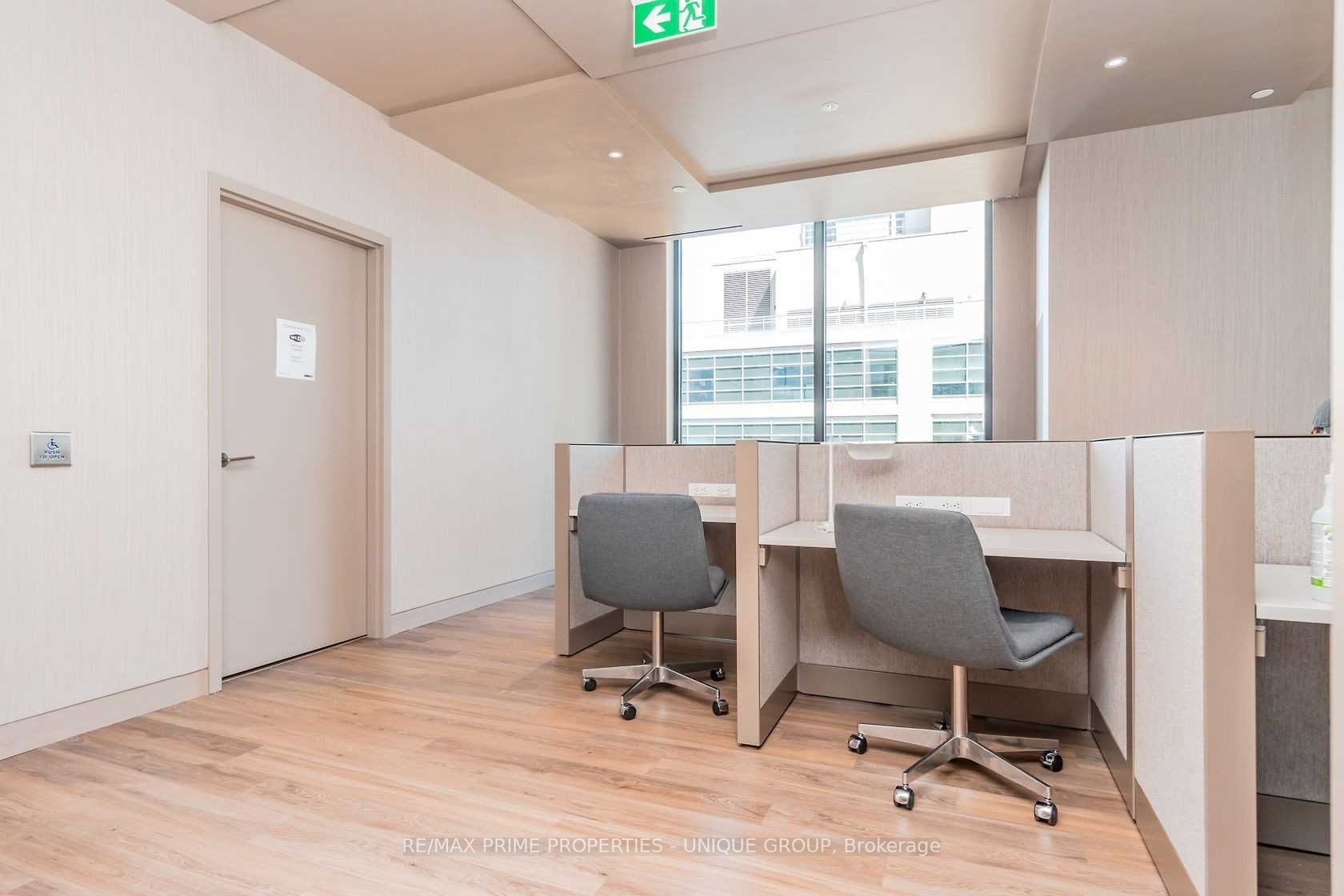 25 Richmond St E, #1405