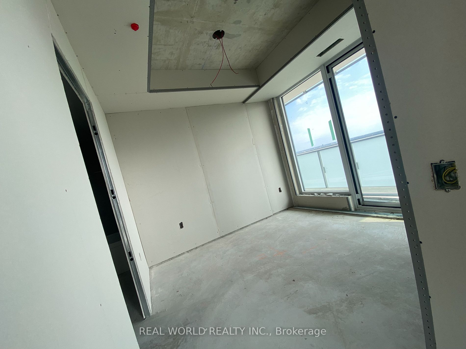 5799 Yonge St, #N1704