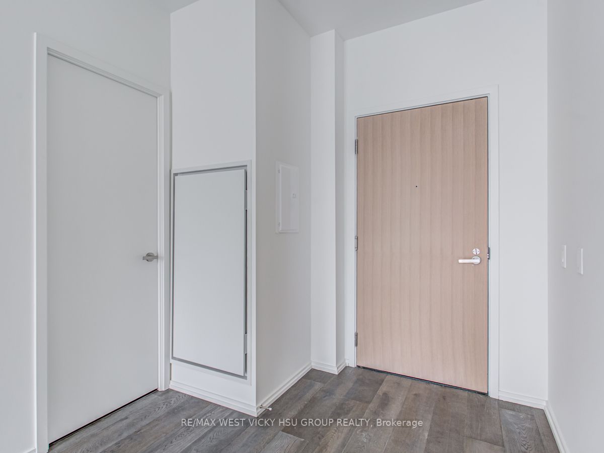 5 Soudan Avenue, #1703
