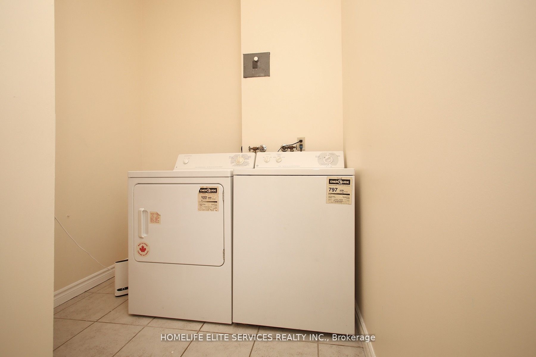 10 Gateway Blvd, #218