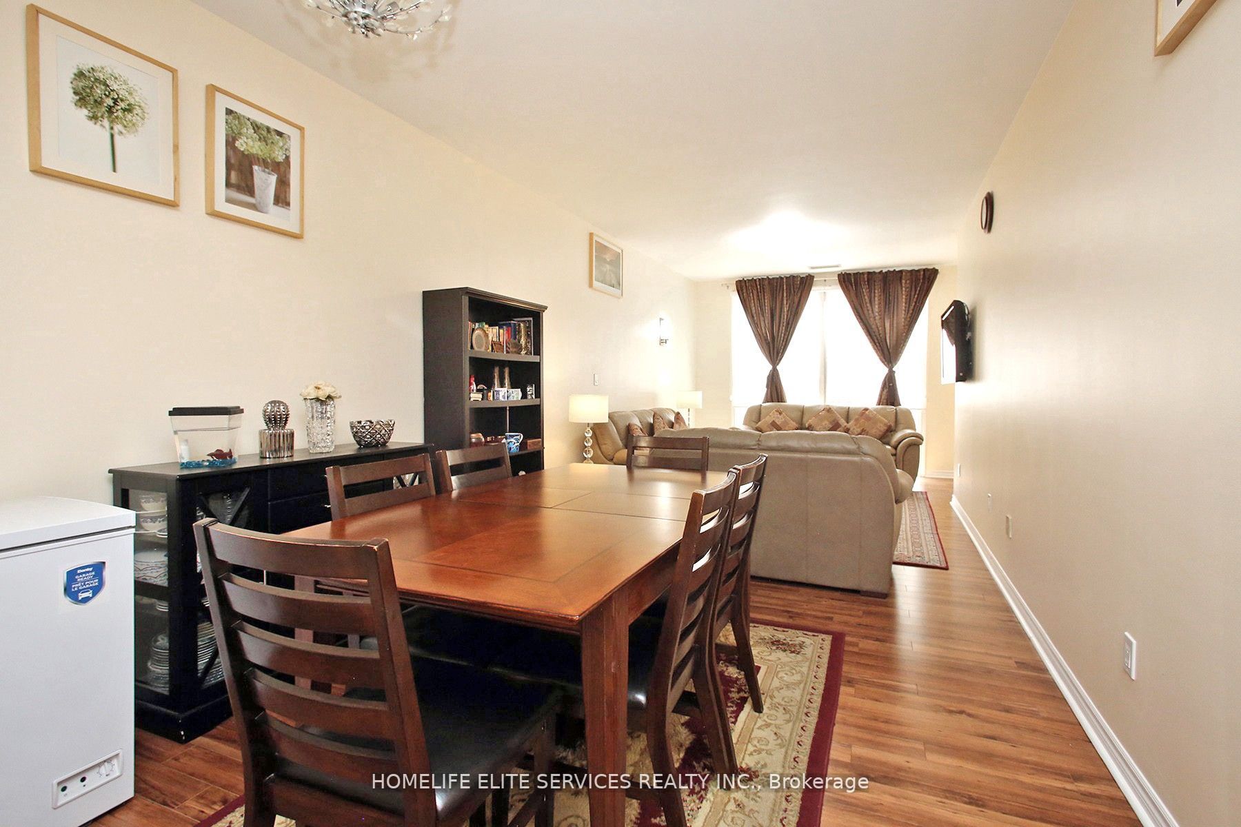 10 Gateway Blvd, #218