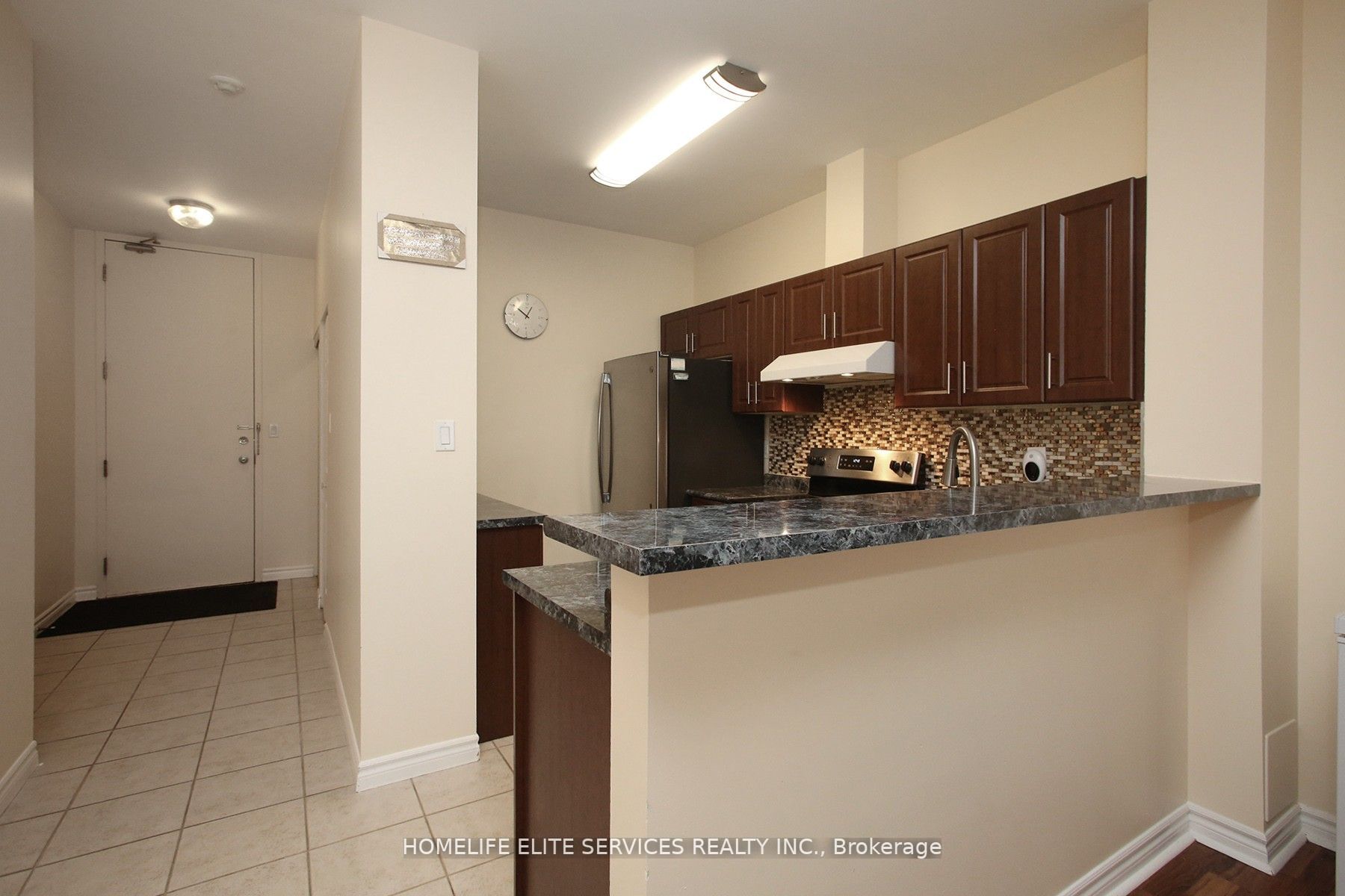 10 Gateway Blvd, #218