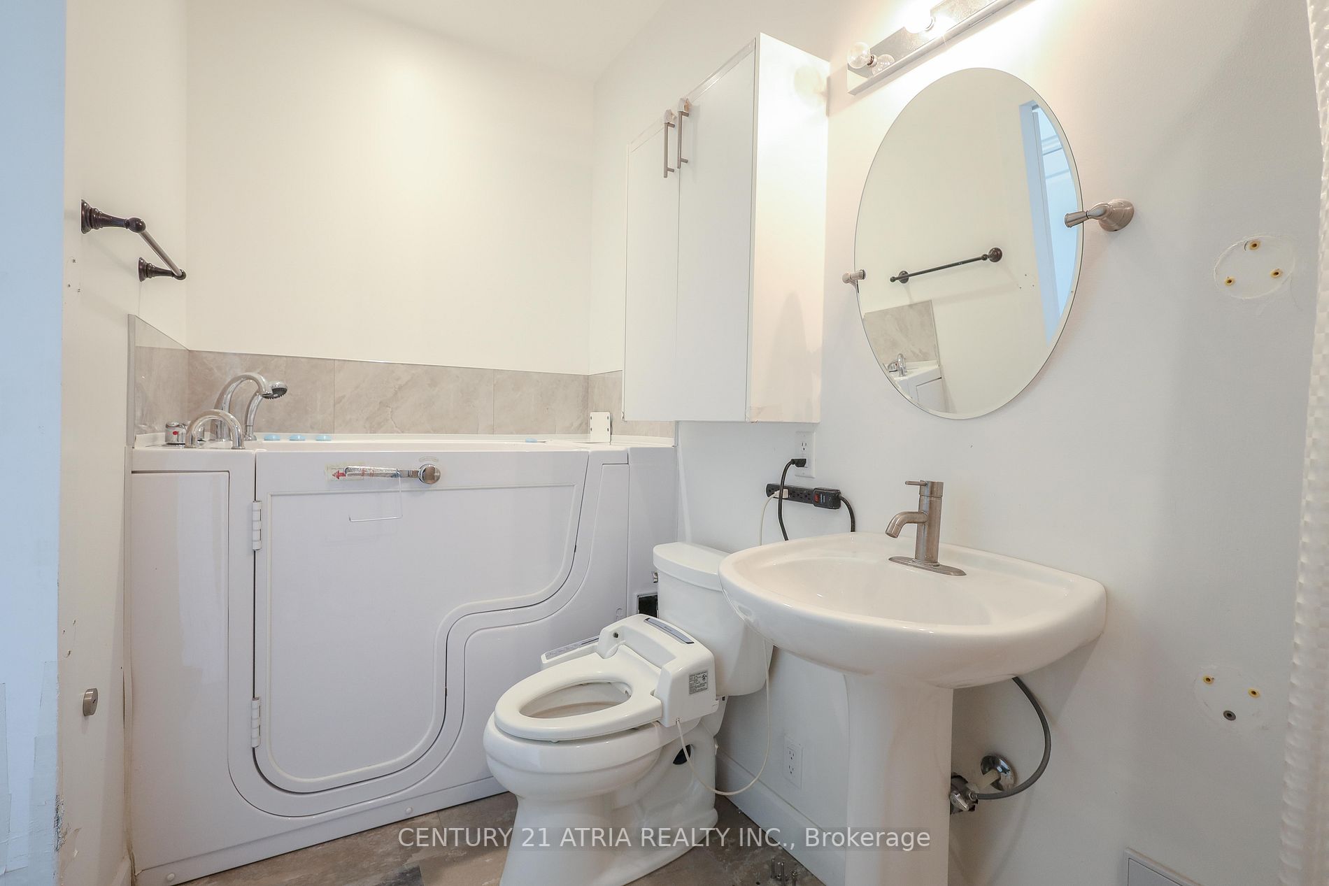 10 Bloorview Pl, #P1-01