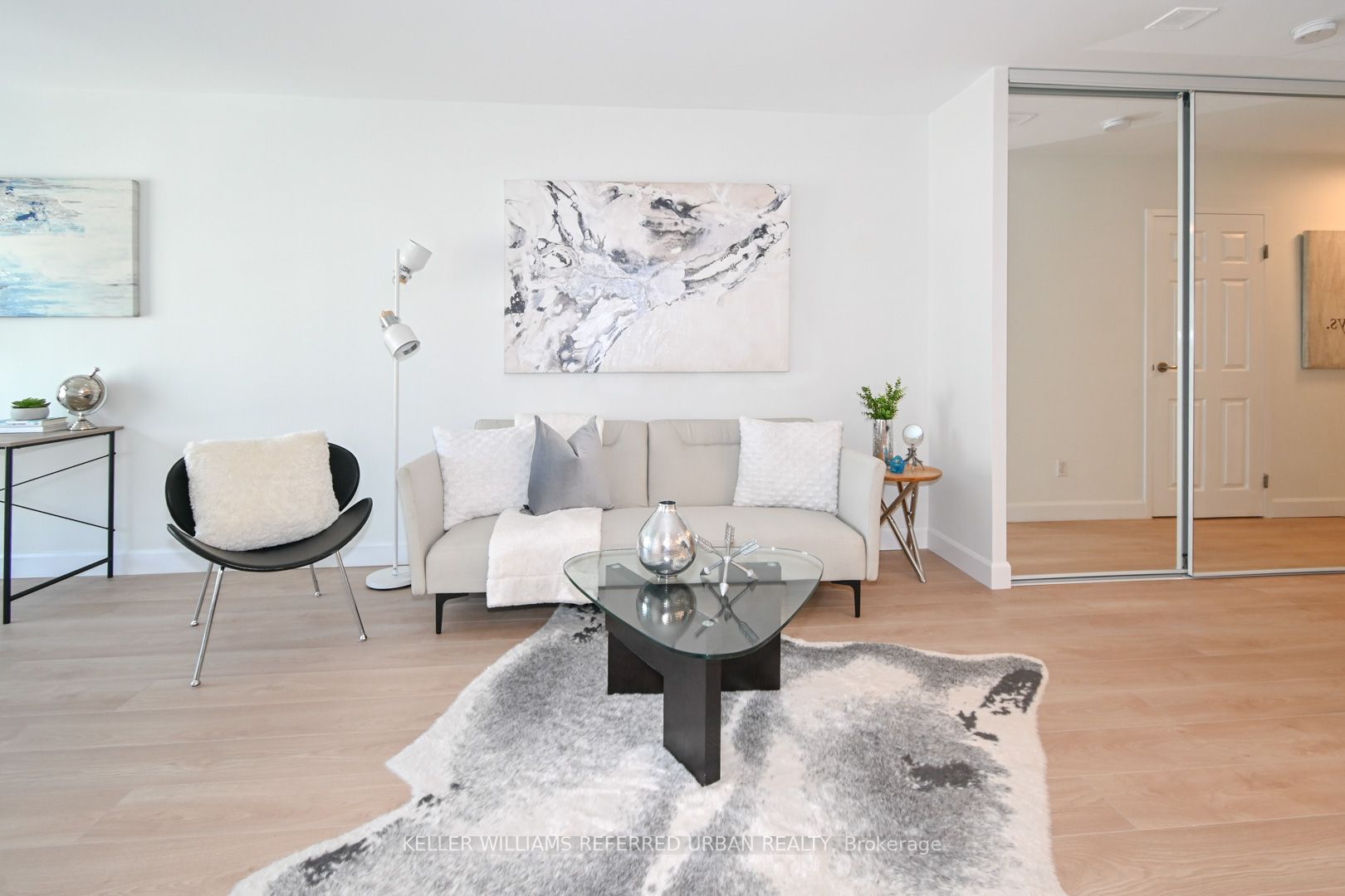 25 The Esplanade, #2911