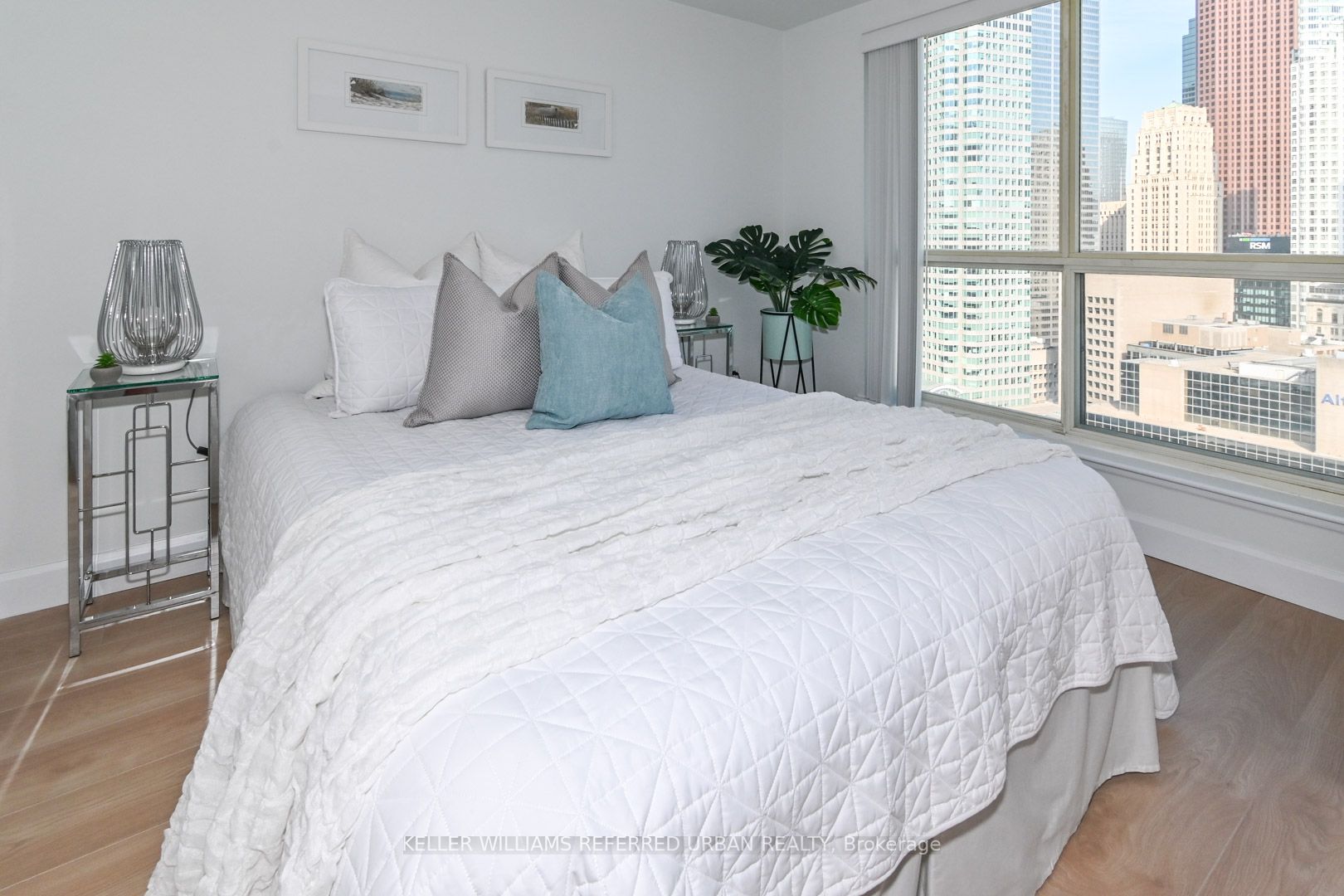 25 The Esplanade, #2911