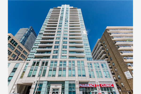 212 Eglinton Ave E, Toronto