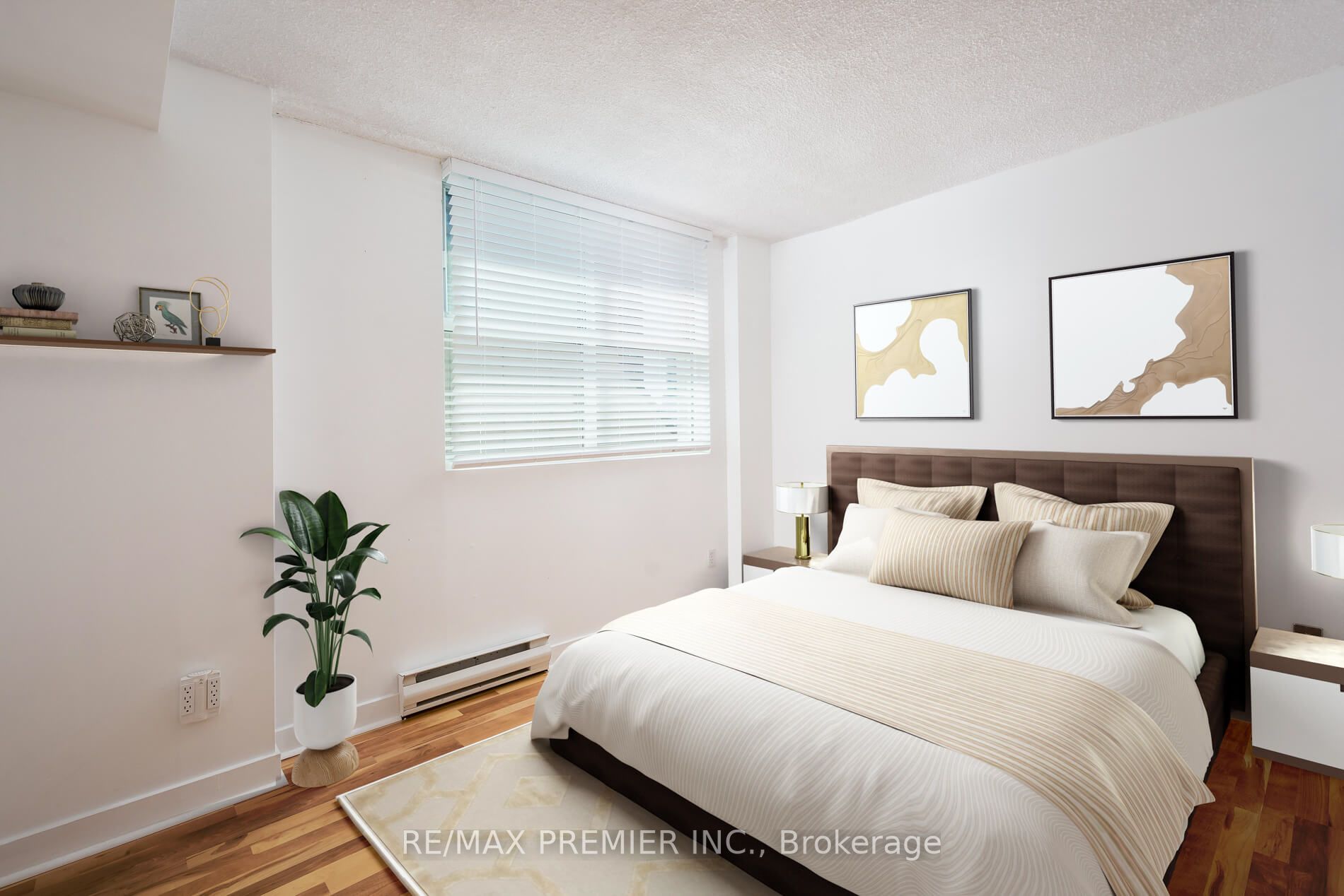 409 Bloor St E, #1003