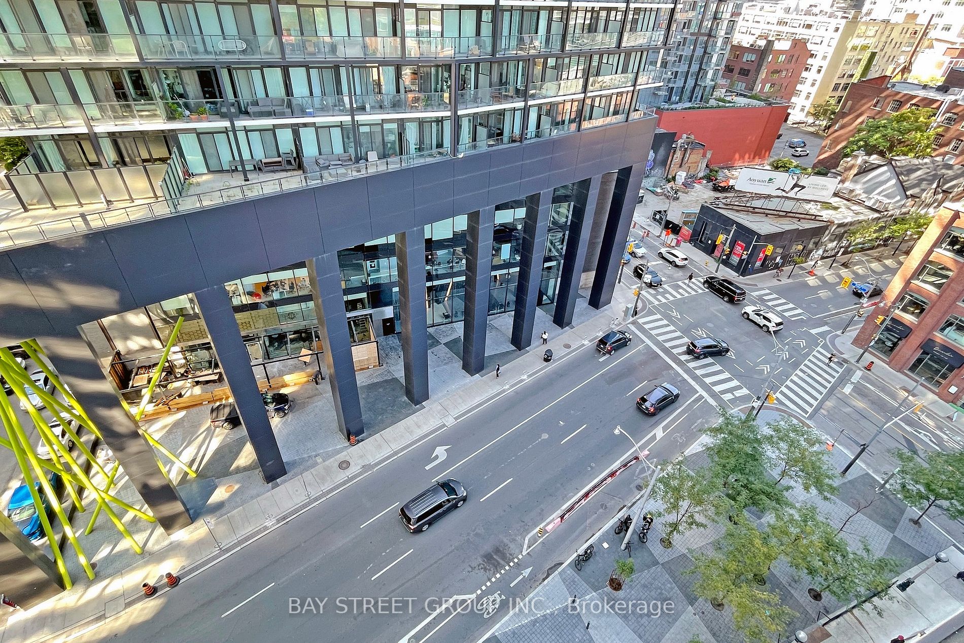 330 Richmond St, #1103